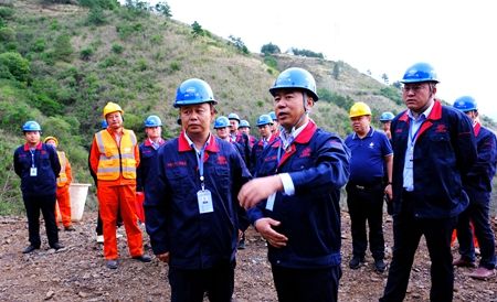 bce19f76f164befa684c2cc1c75a9c39.jpg bce19f76f164befa684c2cc1c75a9c39.jpg