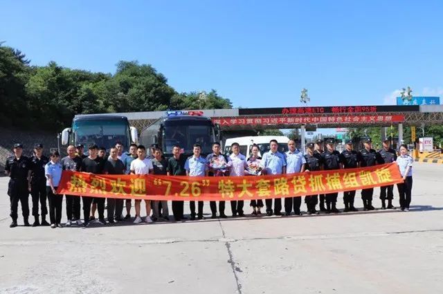 77246ddbed9f7e90643a8b78cdf3d26a.jpg 77246ddbed9f7e90643a8b78cdf3d26a.jpg