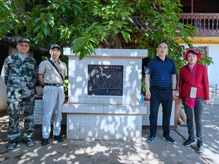 f1efadb0538c938f2c554eec89066dd5.jpg f1efadb0538c938f2c554eec89066dd5.jpg