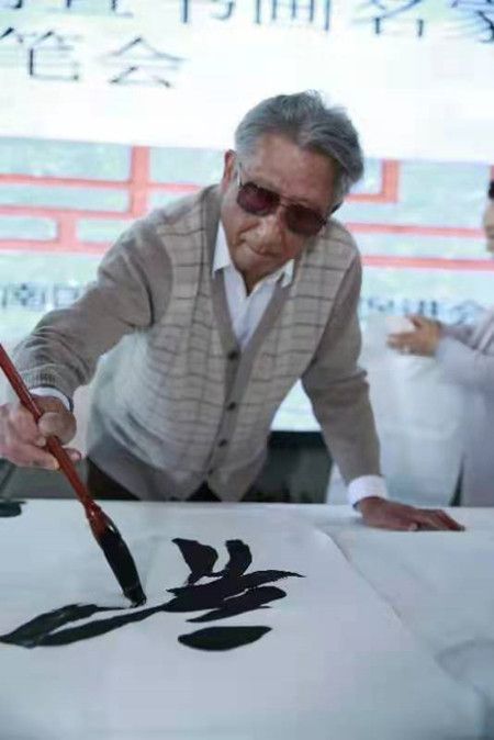 4f4ec4650120a1b878877a5520dd47bc.jpg 4f4ec4650120a1b878877a5520dd47bc.jpg