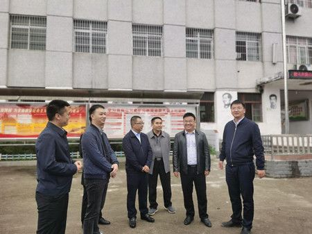 e7f350b3e83470536c23dd19109da0f7.jpg e7f350b3e83470536c23dd19109da0f7.jpg