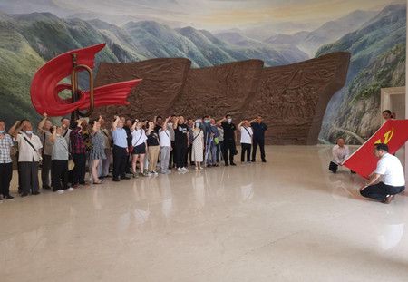 4b18b5786fe06f0e0b5e3bc893b3faea.jpg 4b18b5786fe06f0e0b5e3bc893b3faea.jpg