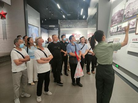 f51dc6e0b3cf21d81830907333abb68c.jpg f51dc6e0b3cf21d81830907333abb68c.jpg