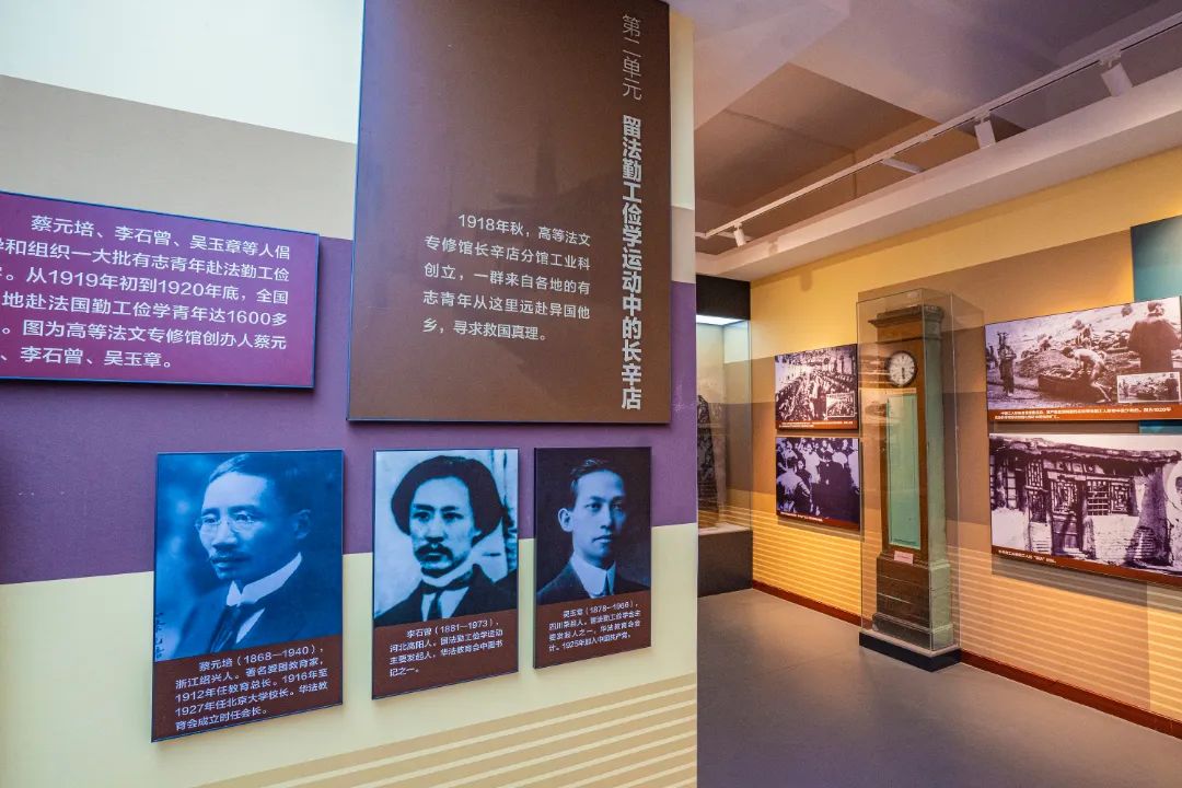 ceb28d785c435dceb3a90bcc9200280.jpg 图片