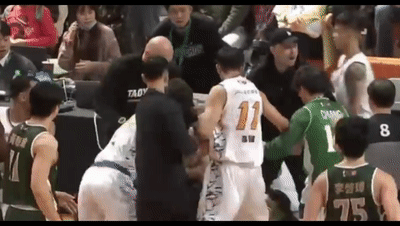 1676851752326672.gif 图片