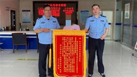 266117c61faed4814773bd14a2bc81b0.jpg 266117c61faed4814773bd14a2bc81b0.jpg