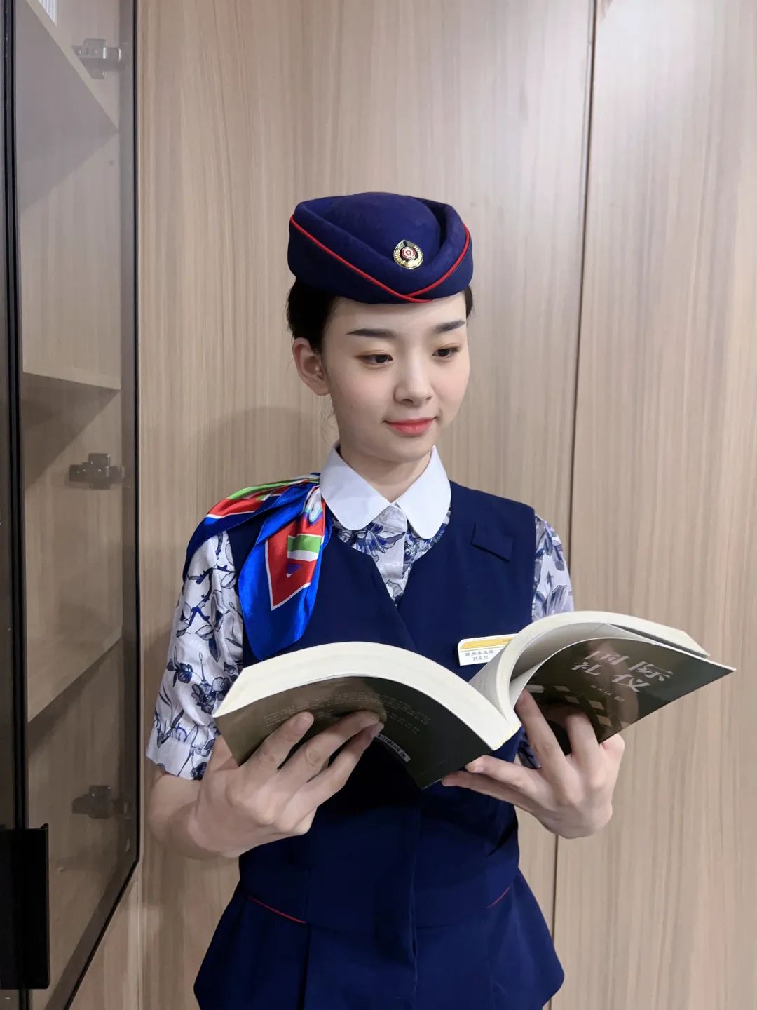 c69a0f2db9699744ad484e3943b446f.jpg 图片