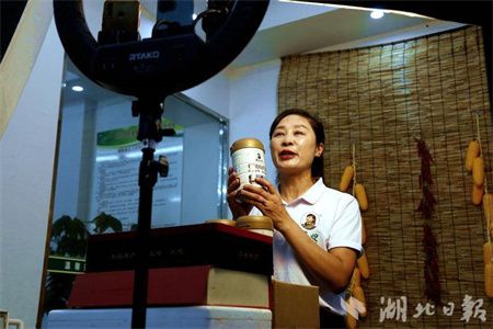 23fc2a6d7a4152ae7623ef847c97f7e4.jpg 23fc2a6d7a4152ae7623ef847c97f7e4.jpg