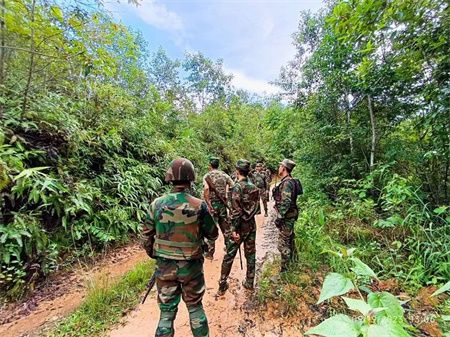 e1b0e0ca27b7bd919ca17d6ae816c4f2.jpg e1b0e0ca27b7bd919ca17d6ae816c4f2.jpg