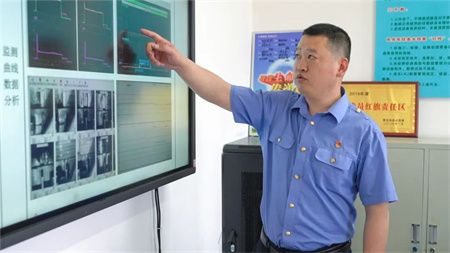 65e5bf291d14dd8e7b558f8286c36c81.jpg 65e5bf291d14dd8e7b558f8286c36c81.jpg