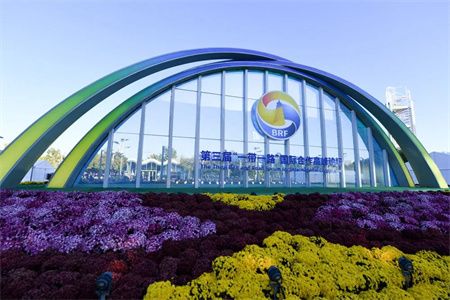 e113cbae2c2a3eeae659f940f8017dec.jpg e113cbae2c2a3eeae659f940f8017dec.jpg