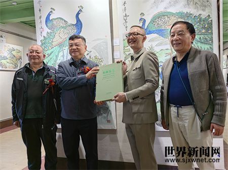 b5b5b048ee063a74562255f9451de886.jpg b5b5b048ee063a74562255f9451de886.jpg