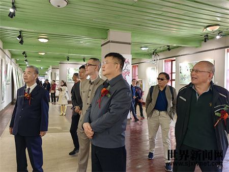 e24eff52f3dbbf6de625783cb1a28105.jpg e24eff52f3dbbf6de625783cb1a28105.jpg