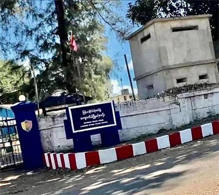 dfd9a09e3df160ed99f24eba9e3726ba.jpg dfd9a09e3df160ed99f24eba9e3726ba.jpg