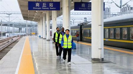 36dc85bae0699a21dff405c39d580f42.jpg 36dc85bae0699a21dff405c39d580f42.jpg