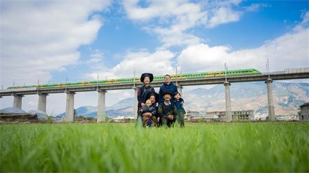 5eddb02f9350e7cd1fca4c2991305a28.jpg 5eddb02f9350e7cd1fca4c2991305a28.jpg