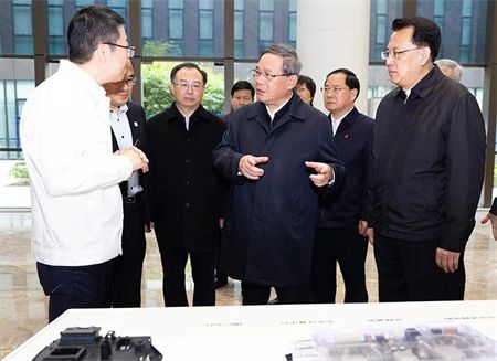 a3545157bee818285b9f72ac7f5de424.jpg a3545157bee818285b9f72ac7f5de424.jpg