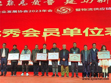 b925765122d236678ca2c2bee9e748e5.jpg b925765122d236678ca2c2bee9e748e5.jpg