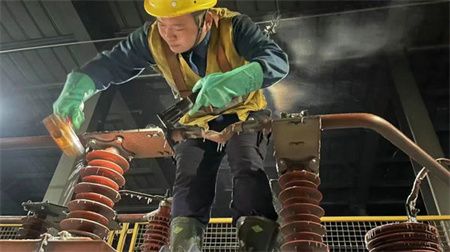 2ee7b7ff09e10cdc6a04d54ce2cacd3e.jpg 2ee7b7ff09e10cdc6a04d54ce2cacd3e.jpg