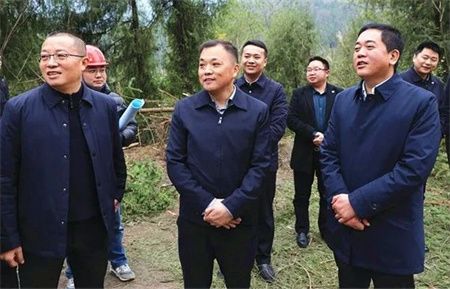 1b5c4e27cba4023d9e18c5aade2228de.jpg 1b5c4e27cba4023d9e18c5aade2228de.jpg