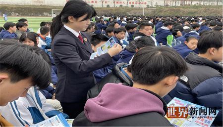 b5bfe96ec2356edb8ee9d104187f50bc.jpg b5bfe96ec2356edb8ee9d104187f50bc.jpg