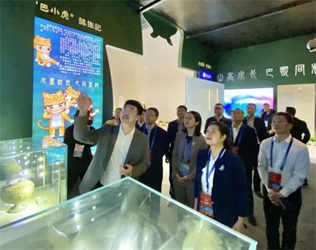 76e2d421dc8f40774c726750753d7075.jpg 76e2d421dc8f40774c726750753d7075.jpg