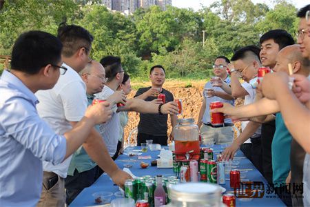 42dea111154e3b46af87f12d9c1406ac.jpg 42dea111154e3b46af87f12d9c1406ac.jpg