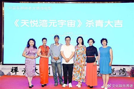 01b5cb98c85b40a538573fe381c2a929.jpg 01b5cb98c85b40a538573fe381c2a929.jpg