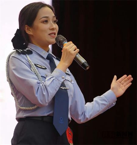 f6fff316e1fa0bd66a18774e05c13df5.jpg f6fff316e1fa0bd66a18774e05c13df5.jpg