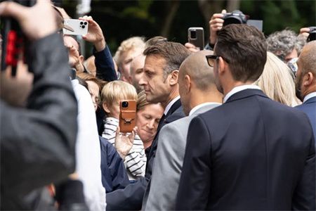 f62e7a415270c82033ff465303b44427.jpg f62e7a415270c82033ff465303b44427.jpg