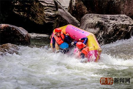 976b572e236fba3fe667591c7051b736.jpg 976b572e236fba3fe667591c7051b736.jpg