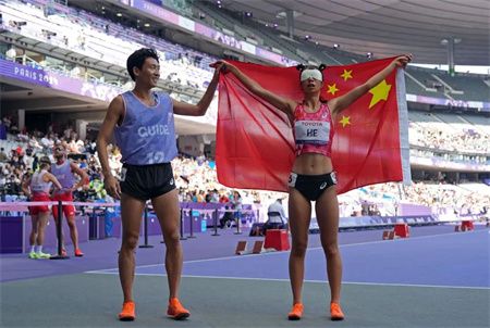 6b7214a6e3679bff9196790734490b56.jpg 6b7214a6e3679bff9196790734490b56.jpg