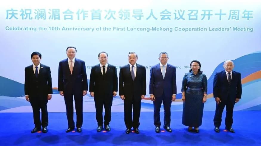 ad17684d9b530ee3ba05fac2e2bddfe3.jpg ad17684d9b530ee3ba05fac2e2bddfe3.jpg